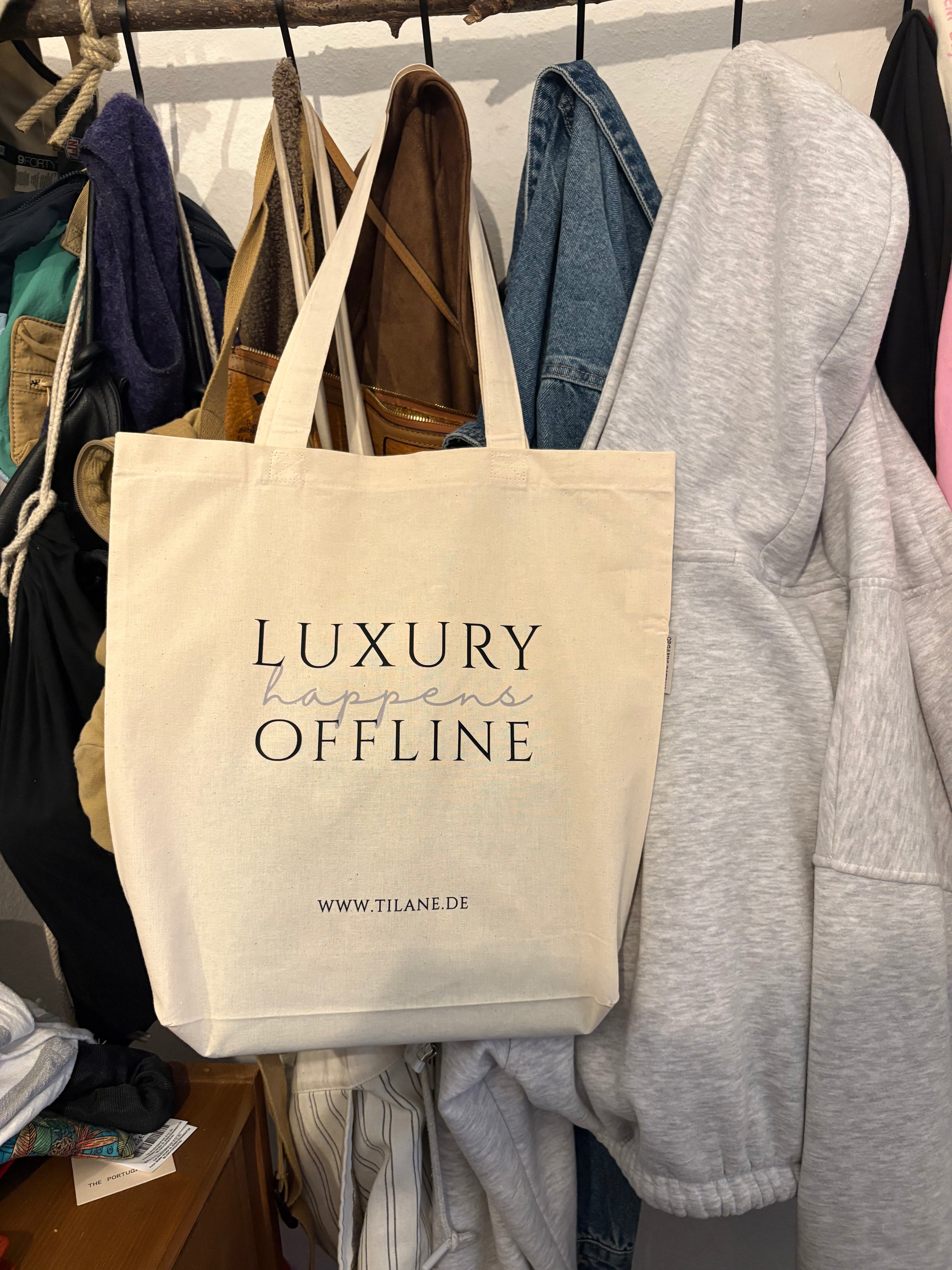 Stoffbeutel | LUXURY happens OFFLINE